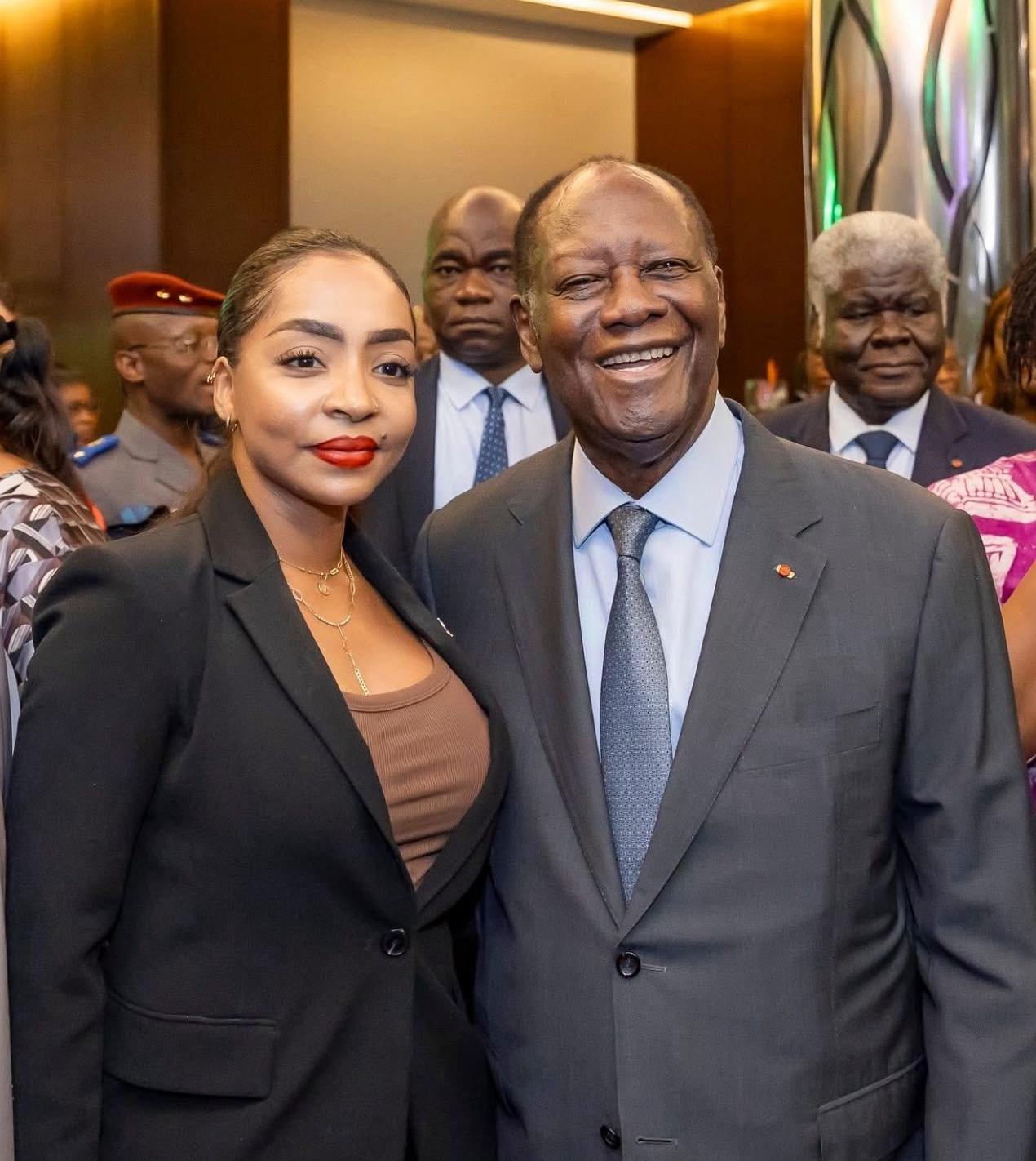 Quand la Commissaire Générale du SIIMEA rencontre le Père de la Nation