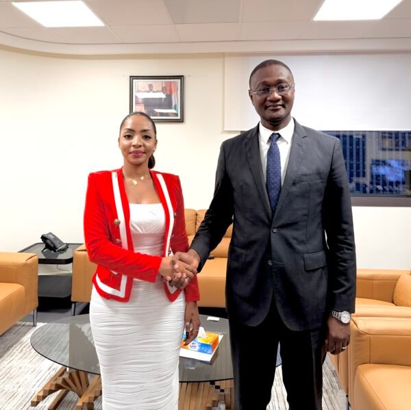 Fatima_fakhry_et_le_le Ministère du Logement et de l’Urbanisme et du Cadre de Vie